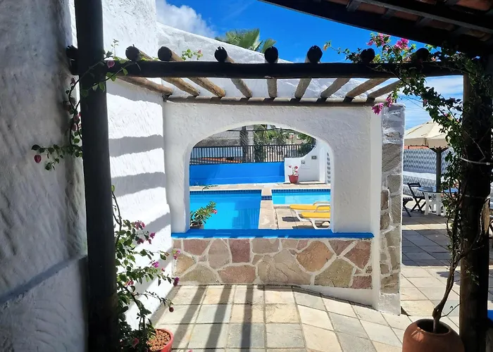 Santorini Praia Hotel